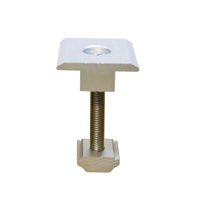 Solar rail mounting clamp